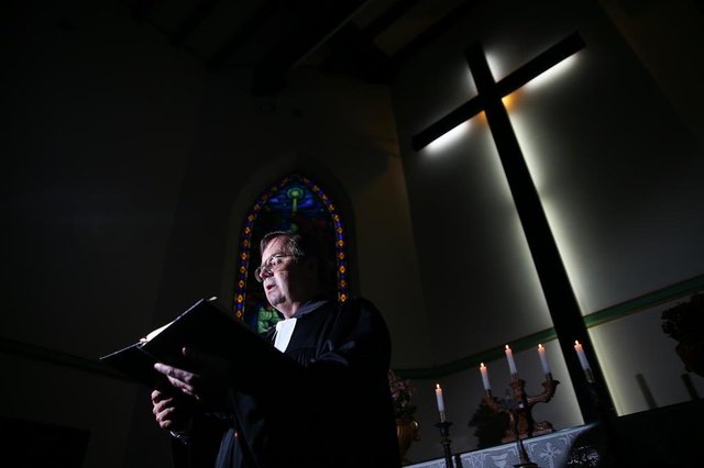POMERODE, SC, BRASIL, 26-10-2017: Caderno Nós - Luteranos. Na foto o pastor Aldo Beskow. POMERODE, SC, BRASIL, 26-10-2017: Caderno Nós - Luteranos. Na foto o pastor Aldo Beskow.