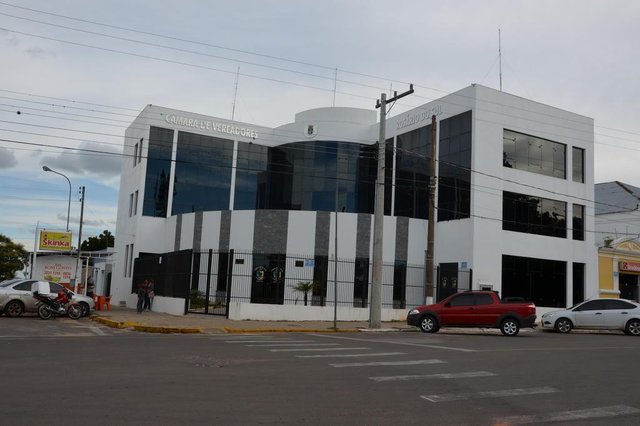 A C&acirc;mara de Vereadores de Ros&aacute;rio do Sul &eacute; uma das que mais gastou em 2016