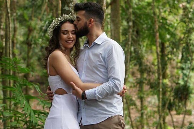 Os noivos Isabela Cunha e Lucas Bittencourt, que casaram na sexta-feira. Felicidades ao casal. Os noivos Isabela Cunha e Lucas Bittencourt, que casaram na sexta-feira. Felicidades ao casal.
