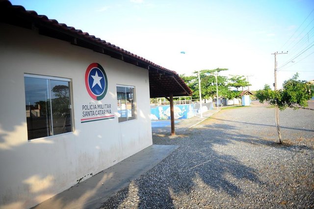 SÃO FRANCISCO DO SUL, SC, BRASIL (31-10-2017) - Posto da polícia militar na praia de Ubatuba em São Francisco do Sull. (Foto: Maykon Lammerhirt, A Notícia) SÃO FRANCISCO DO SUL, SC, BRASIL (31-10-2017) - Posto da polícia militar na praia de Ubatuba em São Francisco do Sull. (Foto: Maykon Lammerhirt, A Notícia)