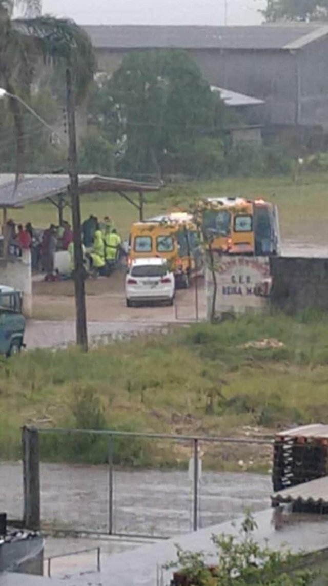Adolescentes atingidos por raio em biguaçu foram atingidos por  equipes da Autopista Litoral Sul