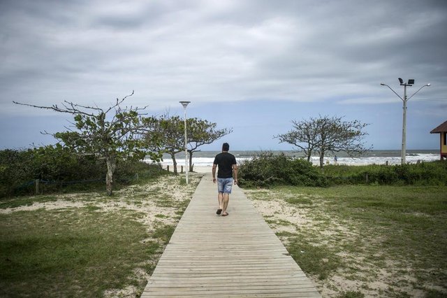 JOINVILLE, SC, BRASIL (02-11-2017) - Praia do Balneario Rainha. (Foto: Maykon Lammerhirt, A Notícia) JOINVILLE, SC, BRASIL (02-11-2017) - Praia do Balneario Rainha. (Foto: Maykon Lammerhirt, A Notícia)