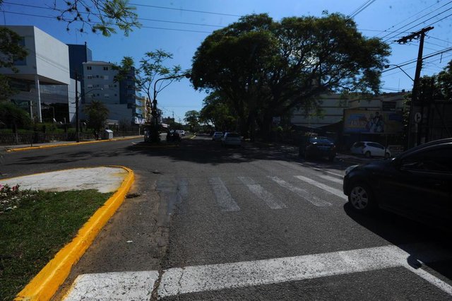  Prefeitura de Santa Maria vai fechar a passagem em canteiros na Avenida MedianeiraRetorno sem sem&aacute;foro no entroncamento com a Rua Serafim Valando, no sentido bairro-centro