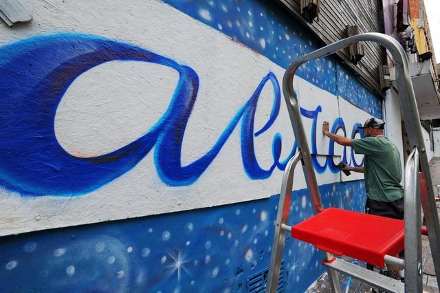 Santa Maria, RS, Brasil, 03/11/2017.Grafite é feito para promover arrecadação da campanha da Kiss. Santa Maria, RS, Brasil, 03/11/2017.Grafite é feito para promover arrecadação da campanha da Kiss.