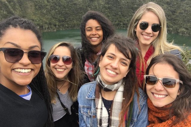 Aiesec de Santa Maria promove ação para estimular intercâmbio profissional e de voluntariado. NA FOTO: Fazendo turismo pela Colômbia com outras brasileiras que conheceu durante o tempo que ficou no país. As meninas da foto são do Rio Grande do Sul, Paraná, Rio de Janeiro, Minas Gerais e Bahia Aiesec de Santa Maria promove ação para estimular intercâmbio profissional e de voluntariado. NA FOTO: Fazendo turismo pela Colômbia com outras brasileiras que conheceu durante o tempo que ficou no país. As meninas da foto são do Rio Grande do Sul, Paraná, Rio de Janeiro, Minas Gerais e Bahia