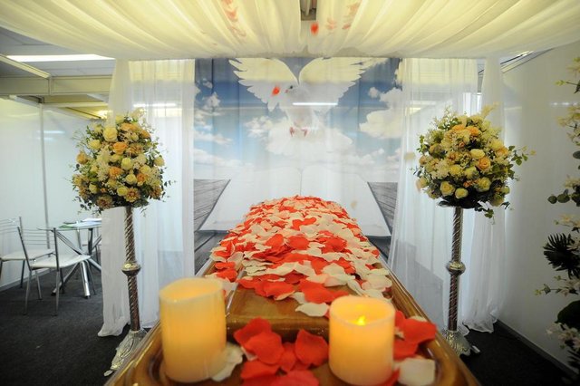 BENTO GONÇALVES, RS, BRASIL 24/11/2017Bento Gonçalves sedia feira do Sesf-RS de produtos e serviços para funerárias. (Felipe Nyland/Agência RBS) BENTO GONÇALVES, RS, BRASIL 24/11/2017Bento Gonçalves sedia feira do Sesf-RS de produtos e serviços para funerárias. (Felipe Nyland/Agência RBS)