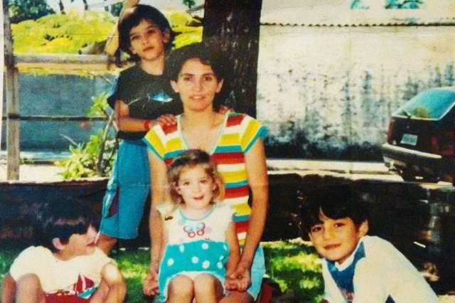 Em 2003, Márcia aos 34 anos, com os filhos.