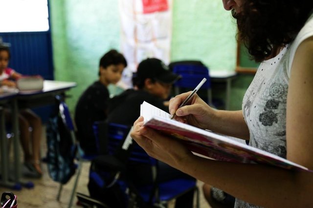  Santa Maria - RS - BRASIL 28/11/2017 Escola Humberto de Alencar Castelo Branco -  colégio estava em greve total e segunda-feira retomou as atividades normais em todos os turnos