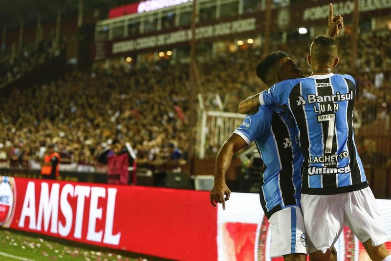  

LANÚS, ARGENTINA - 29/11/2017 - O Grêmio enfrenta o Lanús pela segunda partida da final da Libertadores de 2017. Em Porto Alegre, o time de Renato Portaluppi venceu por 1x0. (Félix Zucco/Agência RBS)
Indexador: Felix Zucco