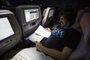  

ABU DHABI, EMIRADOS ÁRABES UNIDOS - 07/12/2017 - Peninha no avião a caminho do Mundial de Clubes em Abu Dhabi. (Anderson Fetter/Agência RBS)
Indexador: Anderson Fetter