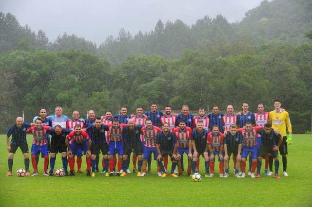 CAXIAS DO SUL, RS, BRASIL (17/12/2017) Adenor Bachi, o Tite, técnico da Seleção Brasileira, jogara uma partida recreativa com amigos caxienses. (Roni Rigon/Pioneiro). CAXIAS DO SUL, RS, BRASIL (17/12/2017) Adenor Bachi, o Tite, técnico da Seleção Brasileira, jogara uma partida recreativa com amigos caxienses. (Roni Rigon/Pioneiro).