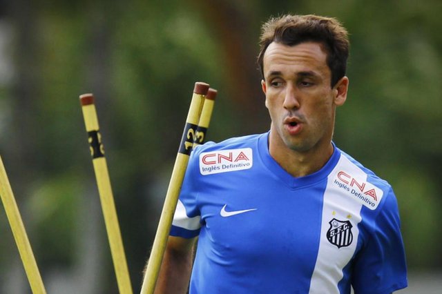 Thiago Ribeiro, atacante do Santos Thiago Ribeiro, atacante do Santos