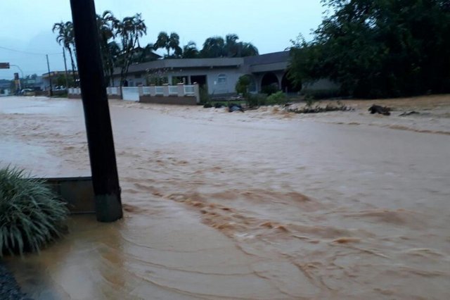 JARAGUÁ DO SUL, SANTA CATARINA, BRASIL (25/12/2017) - Enxurrada atinge Jaraguá do Sul JARAGUÁ DO SUL, SANTA CATARINA, BRASIL (25/12/2017) - Enxurrada atinge Jaraguá do Sul