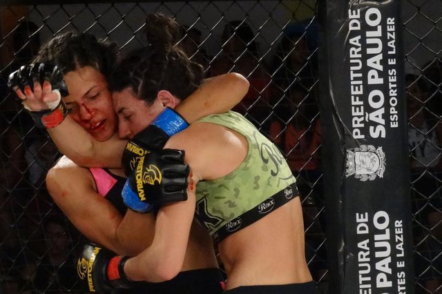 Lutadora Marina Rodriguez MMA - Thai Brasil Floripa Thunder Fight Lutadora Marina Rodriguez MMA - Thai Brasil Floripa Thunder Fight