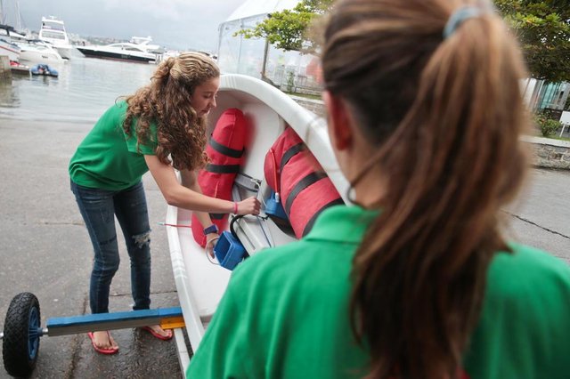 FLORIANÓPOLIS, SC, BRASIL, 29/12/2017: Irmãs velejadoras. Na foto: Isabela Rocha de Faria (E) e Sofia Rocha de Faria (D).(Foto: CRISTIANO ESTRELA / DIÁRIO CATARINENSE) FLORIANÓPOLIS, SC, BRASIL, 29/12/2017: Irmãs velejadoras. Na foto: Isabela Rocha de Faria (E) e Sofia Rocha de Faria (D).(Foto: CRISTIANO ESTRELA / DIÁRIO CATARINENSE)