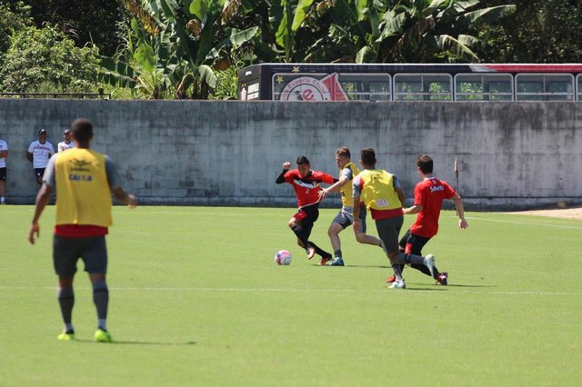 JEC e Atlético/PR ficam no empate em jogo-treino JEC e Atlético/PR ficam no empate em jogo-treino