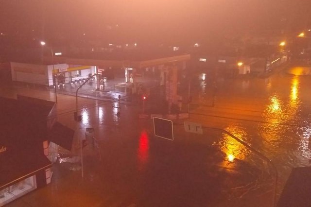 Chuva causa estragos em São Francisco do Sul Chuva causa estragos em São Francisco do Sul