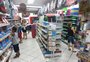 Preço de um mesmo item do material escolar varia até 30 vezes em lojas de Porto Alegre; veja como economizar