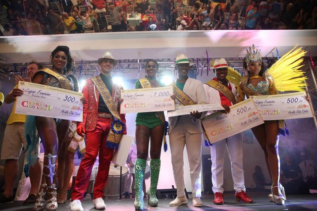 Concurso Passistas de Ouro que aconteceu em paralelo ao concurso Muso e Musa da Hora Concurso Passistas de Ouro que aconteceu em paralelo ao concurso Muso e Musa da Hora