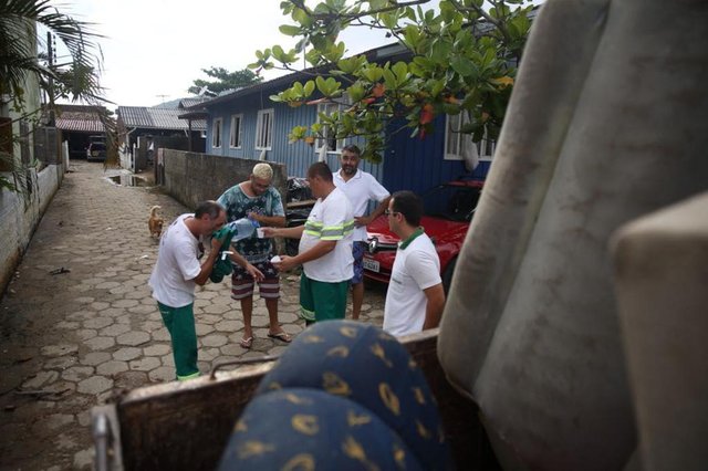 Comcap limpa resíduos após chuvas Comcap limpa resíduos após chuvas
