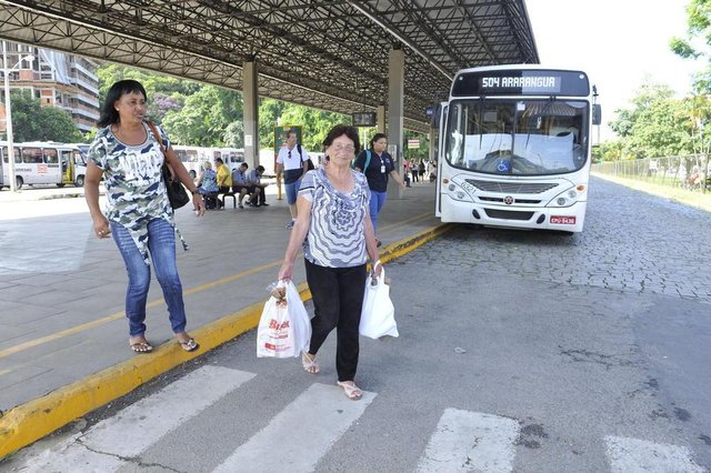 Blumenau - SC - Brasil - 2312018 - Paralização no transporte coletivo de Blumenau, terminal da Fonte. Blumenau - SC - Brasil - 2312018 - Paralização no transporte coletivo de Blumenau, terminal da Fonte.