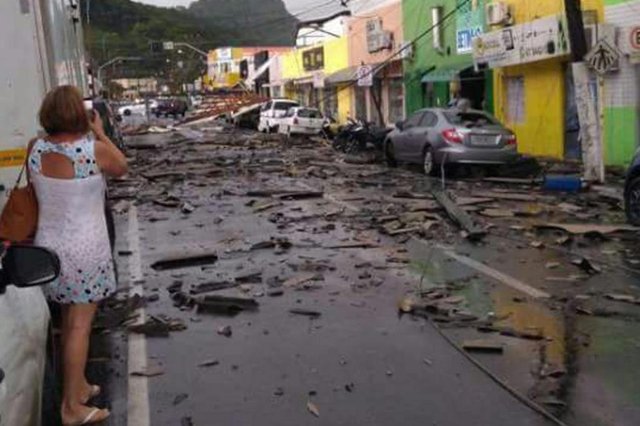 estragos em são francisco do sul, chuvas estragos em são francisco do sul, chuvas