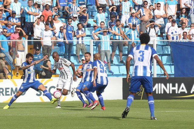 FLORIANÓLPOLIS, SC, BRASIL, 26/01/2018. ESPORTE: Avaí X Figueirense se enfrentam no clássico 440 , no estádio da Ressacada pela 4ª rodada do Campeonato Catarinense 2018. Torcida do Avaí. FLORIANÓLPOLIS, SC, BRASIL, 26/01/2018. ESPORTE: Avaí X Figueirense se enfrentam no clássico 440 , no estádio da Ressacada pela 4ª rodada do Campeonato Catarinense 2018. Torcida do Avaí.