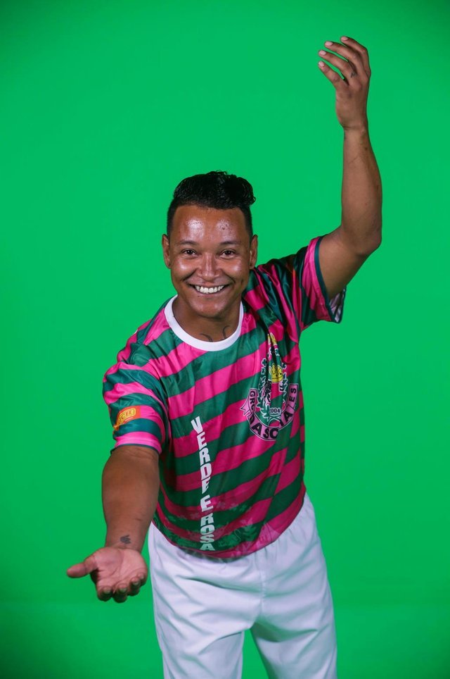 Candidatos ao prêmio Muso e Musa da Hora 2018 já estão em seus lugares! Eles trocaram uma ideia com a gente e participaram de um ensaio de fotos e produção de um vídeo de cada um. Na foto: Jakson Nogueira Santos, 26 anos - Dascuia (FOTO: TIAGO GHIZONI/HORA DE SANTA CATARINA - FLORIANÓPOLIS, SANTA CATARINA, BRASIL - 24/01/2018) Candidatos ao prêmio Muso e Musa da Hora 2018 já estão em seus lugares! Eles trocaram uma ideia com a gente e participaram de um ensaio de fotos e produção de um vídeo de cada um. Na foto: Jakson Nogueira Santos, 26 anos - Dascuia (FOTO: TIAGO GHIZONI/HORA DE SANTA CATARINA - FLORIANÓPOLIS, SANTA CATARINA, BRASIL - 24/01/2018)