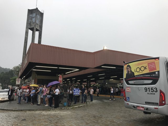 Paralisação transporte coletivo Paralisação transporte coletivo