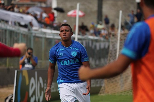 CEILÂNDIA E AVAÍDF - CEILÂNDIA-AVAÍ - ESPORTES - O jogador Romulo do Avaí comemora gol durante a partida entre Ceilândia DF e Avaí SC, válida pela Copa do Brasil 2018, no Estádio Maria Abadia em Ceilândia (DF), nesta quarta-feita (07). 07/02/2018 - Foto: FáTIMA MEIRA/FUTURA PRESS/FUTURA PRESS/ESTADÃO CONTEÚDOEditoria: ESPORTESLocal: BRASÍLIAIndexador: FáTIMA MEIRAFotógrafo: FUTURA PRESS CEILÂNDIA E AVAÍDF - CEILÂNDIA-AVAÍ - ESPORTES - O jogador Romulo do Avaí comemora gol durante a partida entre Ceilândia DF e Avaí SC, válida pela Copa do Brasil 2018, no Estádio Maria Abadia em Ceilândia (DF), nesta quarta-feita (07). 07/02/2018 - Foto: FáTIMA MEIRA/FUTURA PRESS/FUTURA PRESS/ESTADÃO CONTEÚDOEditoria: ESPORTESLocal: BRASÍLIAIndexador: FáTIMA MEIRAFotógrafo: FUTURA PRESS