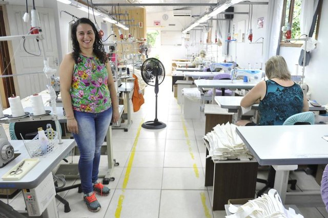 Blumenau - SC - Brasil - 01022018 - motores da geração de empregos em SC, case Alessandra da Rosa Ortiz dos Passos Blumenau - SC - Brasil - 01022018 - motores da geração de empregos em SC, case Alessandra da Rosa Ortiz dos Passos