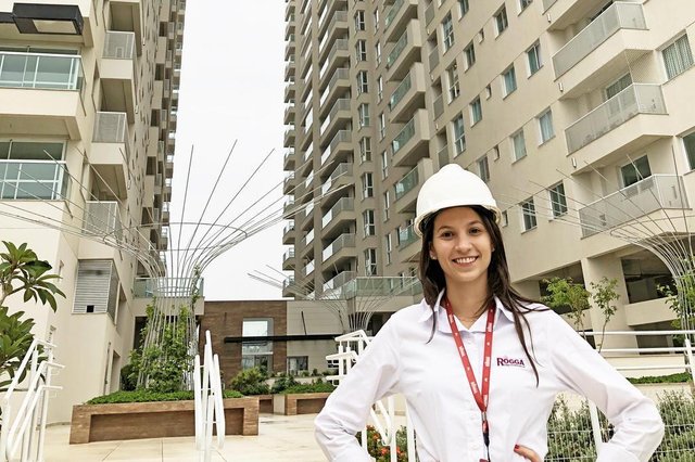 JOINVILLE,SC,BRASIL,16-02-2018.mulheres na construção civil,Marina Zanini,engenheira civil.(Foto:Rogga/Divugação) JOINVILLE,SC,BRASIL,16-02-2018.mulheres na construção civil,Marina Zanini,engenheira civil.(Foto:Rogga/Divugação)