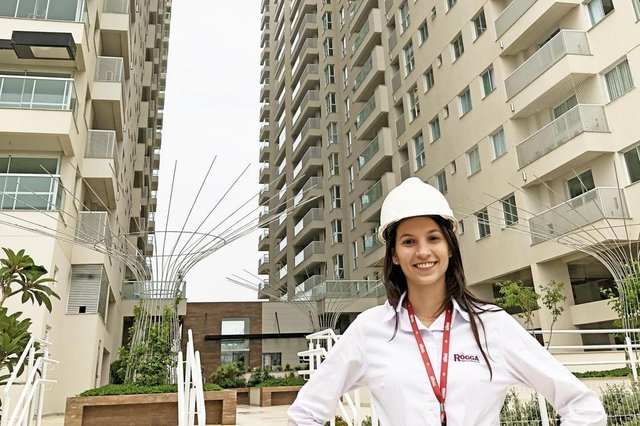 JOINVILLE,SC,BRASIL,16-02-2018.mulheres na construção civil,Marina Zanini,engenheira civil.(Foto:Rogga/Divugação) JOINVILLE,SC,BRASIL,16-02-2018.mulheres na construção civil,Marina Zanini,engenheira civil.(Foto:Rogga/Divugação)
