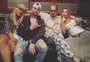 Anitta publica foto com Rita Ora e indica nova parceria internacional