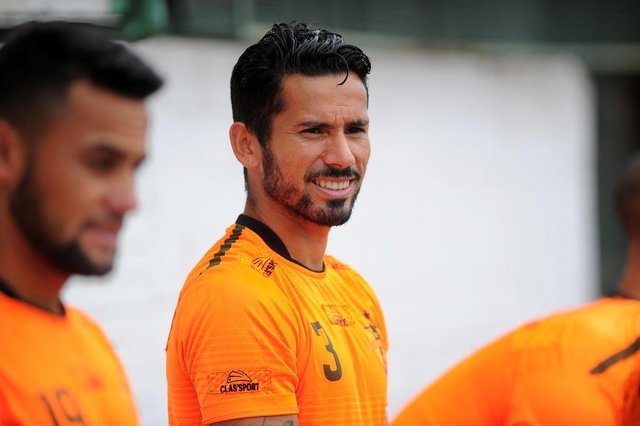 FARROUPILHA, RS, BRASIL 28/02/2018Brasil de Farroupilha treina antes da estréia na Divisão de Acesso do Campeonato Gaúcho de Futebol. Na foto: O Meia Juninho Botelho. (Felipe Nyland/Agência RBS) FARROUPILHA, RS, BRASIL 28/02/2018Brasil de Farroupilha treina antes da estréia na Divisão de Acesso do Campeonato Gaúcho de Futebol. Na foto: O Meia Juninho Botelho. (Felipe Nyland/Agência RBS)