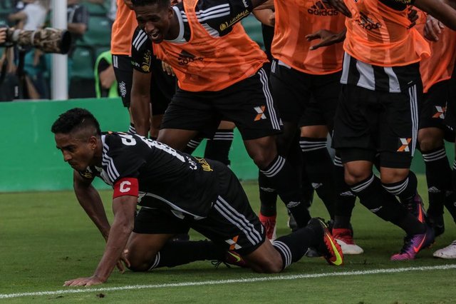 FLORIANÓPOLIS, SC, BRASIL - 11/03/2018Clássico entre Figueirense e Avaí pelo Campeonato Catarinense 2018 FLORIANÓPOLIS, SC, BRASIL - 11/03/2018Clássico entre Figueirense e Avaí pelo Campeonato Catarinense 2018