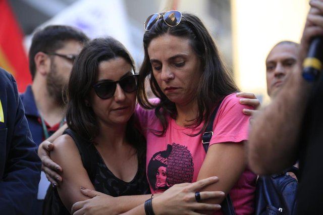 PORTO ALEGRE, RS, BRASIL, 15/03/2018- Manifestação pela Marielle, vereadora do PSOL assassinada no RJ. Ocorre na Esquina Democrática(FOTOGRAFO: ANSELMO CUNHA / AGENCIA RBS) PORTO ALEGRE, RS, BRASIL, 15/03/2018- Manifestação pela Marielle, vereadora do PSOL assassinada no RJ. Ocorre na Esquina Democrática(FOTOGRAFO: ANSELMO CUNHA / AGENCIA RBS)