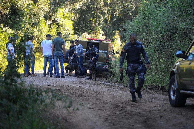 CAXIAS DO SUL, RS, BRASIL 21/03/2018Polícia encontra o corpo da menina de 7 ano Naiara Soares Gomes que sumiu no dia 09/03. (Felipe Nyland/Agência RBS)