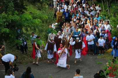  Caxias do Sul, RS, BRasil (30/03/2018). Via Sacra de Jasus Cristo encenada no Parque da Festa da Uva, com a presença do bispo Alessandro Ruffinoni. (Roni Rigon/Pioneiro).