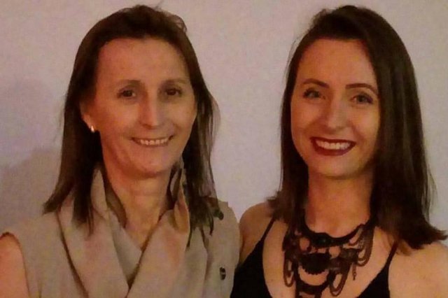 Inês do Amaral, de 57 anos, e sua filha Franciele Will, de 30 anos, foram mortas à facadas na noite de quarta-feira em Blumenau Inês do Amaral, de 57 anos, e sua filha Franciele Will, de 30 anos, foram mortas à facadas na noite de quarta-feira em Blumenau