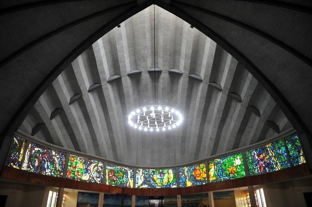JOINVILLE,SC,BRAQSIL,16-04-2018.Padre Adenir Ronchi,fala sobre 100 anos de história de Dom Gregório Warmelin.(Foto:Salmo Duarte/A Notícia) JOINVILLE,SC,BRAQSIL,16-04-2018.Padre Adenir Ronchi,fala sobre 100 anos de história de Dom Gregório Warmelin.(Foto:Salmo Duarte/A Notícia)