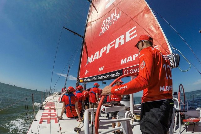 ITAJAÍ, SC, BRASIL, 19/04/2018: Regata para convidados nda Volvo Ocean Race. Na foto: (Foto: CRISTIANO ESTRELA / DIÁRIO CATARINENSE) ITAJAÍ, SC, BRASIL, 19/04/2018: Regata para convidados nda Volvo Ocean Race. Na foto: (Foto: CRISTIANO ESTRELA / DIÁRIO CATARINENSE)