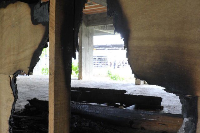 Blumenau - SC - Brasil - 04052018 - Casas e prédios abandonados em Blumenau, prédio ao lado do terminal da Proeb. Blumenau - SC - Brasil - 04052018 - Casas e prédios abandonados em Blumenau, prédio ao lado do terminal da Proeb.