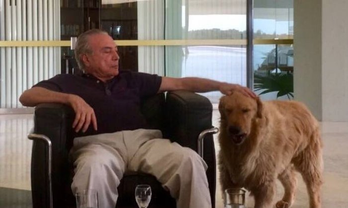 Reprodução / Twitter @micheltemer Reprodução / Twitter @micheltemer