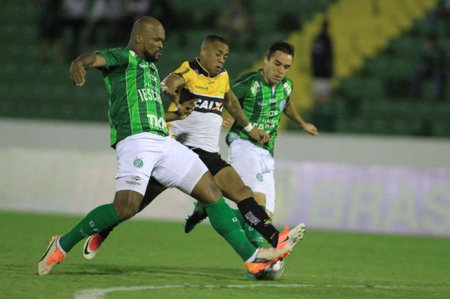 GUARANI X CRICIÚMASP - SÉRIE B/GUARANI X CRICIÚMA - ESPORTES - Guarani e Criciúma se enfrentam pela Série B do Campeonato Brasileiro 2018, no estádio Brinco de Ouro, em Campinas (SP), nesta terça-feira, 8. 08/05/2018 - Foto: DENNY CESARE/CÓDIGO19/ESTADÃO CONTEÚDOEditoria: ESPORTESLocal: CAMPINASIndexador: DENNY CESAREFotógrafo: CÓDIGO19 GUARANI X CRICIÚMASP - SÉRIE B/GUARANI X CRICIÚMA - ESPORTES - Guarani e Criciúma se enfrentam pela Série B do Campeonato Brasileiro 2018, no estádio Brinco de Ouro, em Campinas (SP), nesta terça-feira, 8. 08/05/2018 - Foto: DENNY CESARE/CÓDIGO19/ESTADÃO CONTEÚDOEditoria: ESPORTESLocal: CAMPINASIndexador: DENNY CESAREFotógrafo: CÓDIGO19