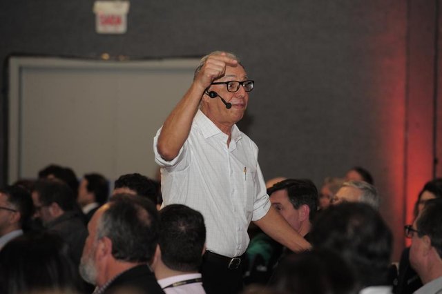 Ricardo Guimarães: Presidente da Thymus Branding. Fundador da RAPS e do instituto ATA, co-autor dos livros ¿Gestão Integrada dos Ativos Intangíveis¿ e ¿Liderança Baseada em Valores - caminhos para a ação em cenários complexos e imprevisíveis¿.Tema: Valores e PropósitosPalestra: Propósito, Tensão e Evolução Ricardo Guimarães: Presidente da Thymus Branding. Fundador da RAPS e do instituto ATA, co-autor dos livros ¿Gestão Integrada dos Ativos Intangíveis¿ e ¿Liderança Baseada em Valores - caminhos para a ação em cenários complexos e imprevisíveis¿.Tema: Valores e PropósitosPalestra: Propósito, Tensão e Evolução