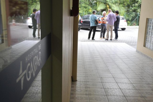 Gaspar - SC - Brasil - 11052018 - Médico José Alberto Dantas trabalho no hospital de Gaspar com suspenção pelo CRM. Gaspar - SC - Brasil - 11052018 - Médico José Alberto Dantas trabalho no hospital de Gaspar com suspenção pelo CRM.