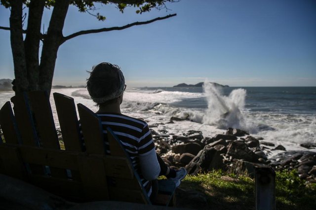 FLORIANOPOLIS, SC, BRASIL, 23/05/2018 - Ressaca forte na praia do Morro das Pedras, no sul da IlhaLocal: FlorianópolisIndexador: Betina HumeresFonte: Diário Catarinense FLORIANOPOLIS, SC, BRASIL, 23/05/2018 - Ressaca forte na praia do Morro das Pedras, no sul da IlhaLocal: FlorianópolisIndexador: Betina HumeresFonte: Diário Catarinense