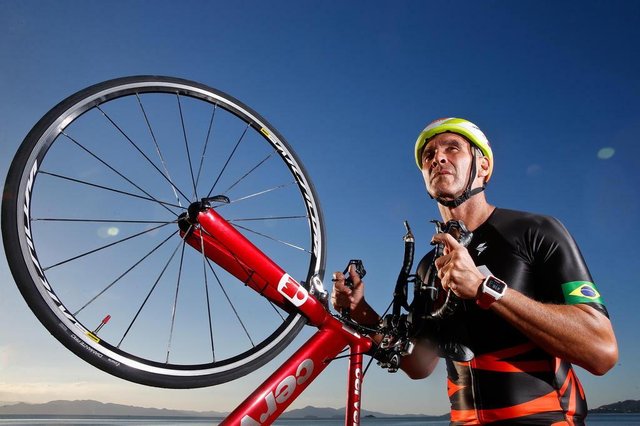 FLORIANÓPOLIS, SC, BRASIL, 24-05-2018: NÓS - Ironman para pessoas comuns. Na foto Juarez Fontenelle, corretor de imóveis. FLORIANÓPOLIS, SC, BRASIL, 24-05-2018: NÓS - Ironman para pessoas comuns. Na foto Juarez Fontenelle, corretor de imóveis.