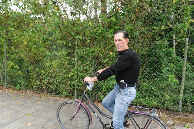 Começo da semana em Blumenau no oitavo dia de paralisação dos caminhoneiros. Walter Nunes, pedreiro de bicicleta Começo da semana em Blumenau no oitavo dia de paralisação dos caminhoneiros. Walter Nunes, pedreiro de bicicleta